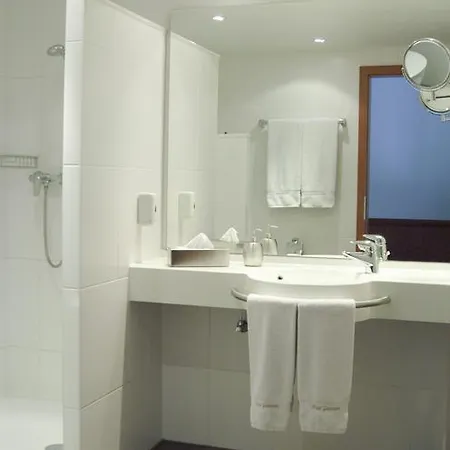 Hotel Germania 3*