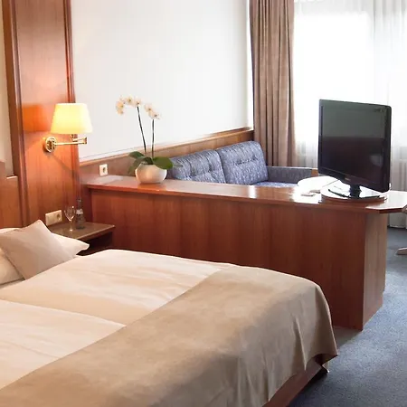 Germania Hotel 3*